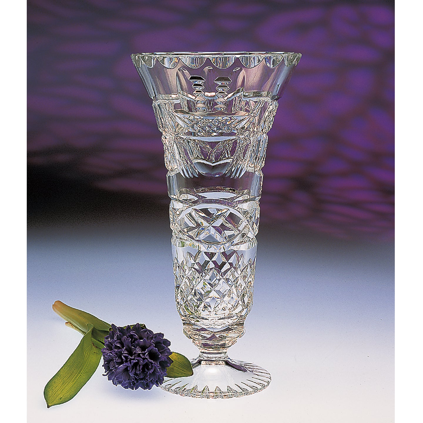 Claddagh Footed Vase